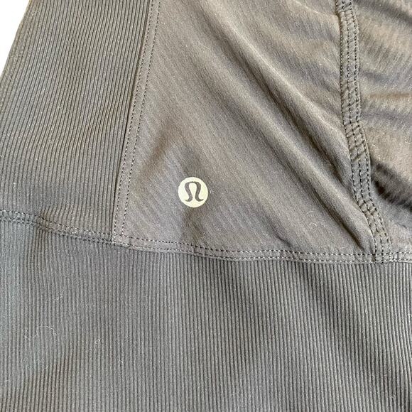 Lululemon Sz 4 In Flux Jacket Black Hooded Track Jacket Fitted Running Active - Picture 11 of 16